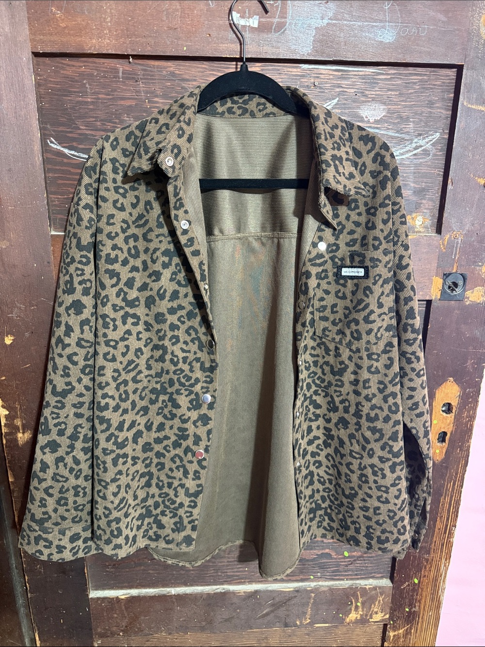 Women's Leopard Print Button-Up Jacket - Brown